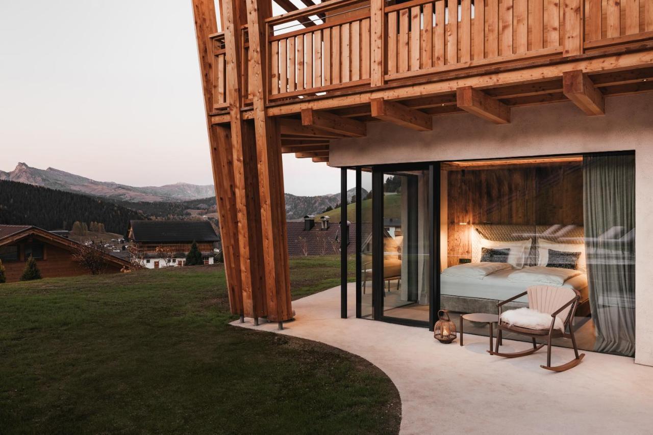 Luxury Spa Chalet Lum D'Or Selva di Val Gardena Luaran gambar
