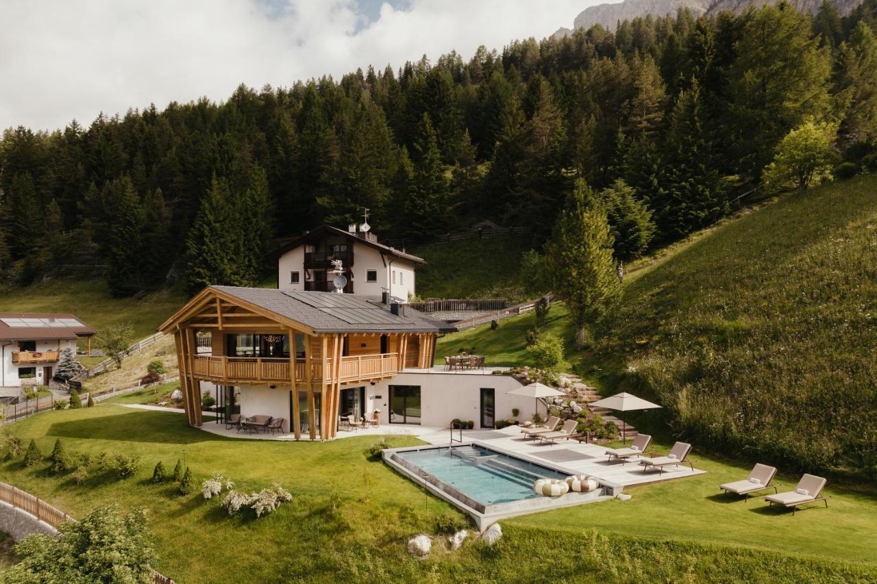 Luxury Spa Chalet Lum D'Or Selva di Val Gardena Luaran gambar