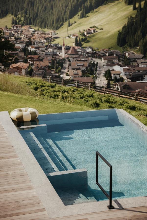 Luxury Spa Chalet Lum D'Or Selva di Val Gardena Luaran gambar