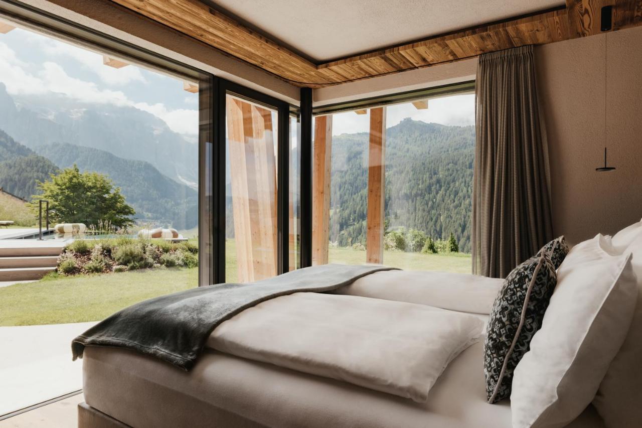 Luxury Spa Chalet Lum D'Or Selva di Val Gardena Luaran gambar